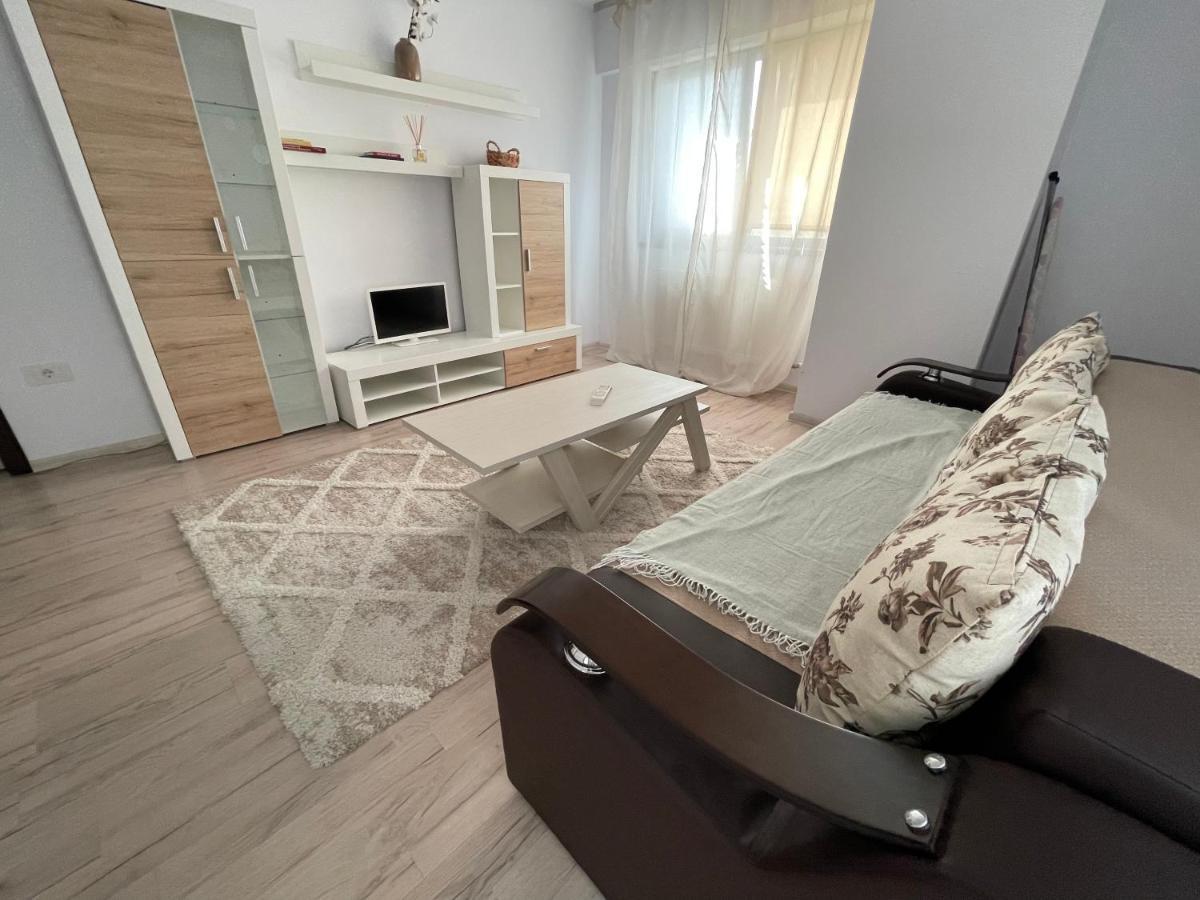 Apartament The Mirror - Quiet & Friendly Place In Copou Jassy Zewnętrze zdjęcie