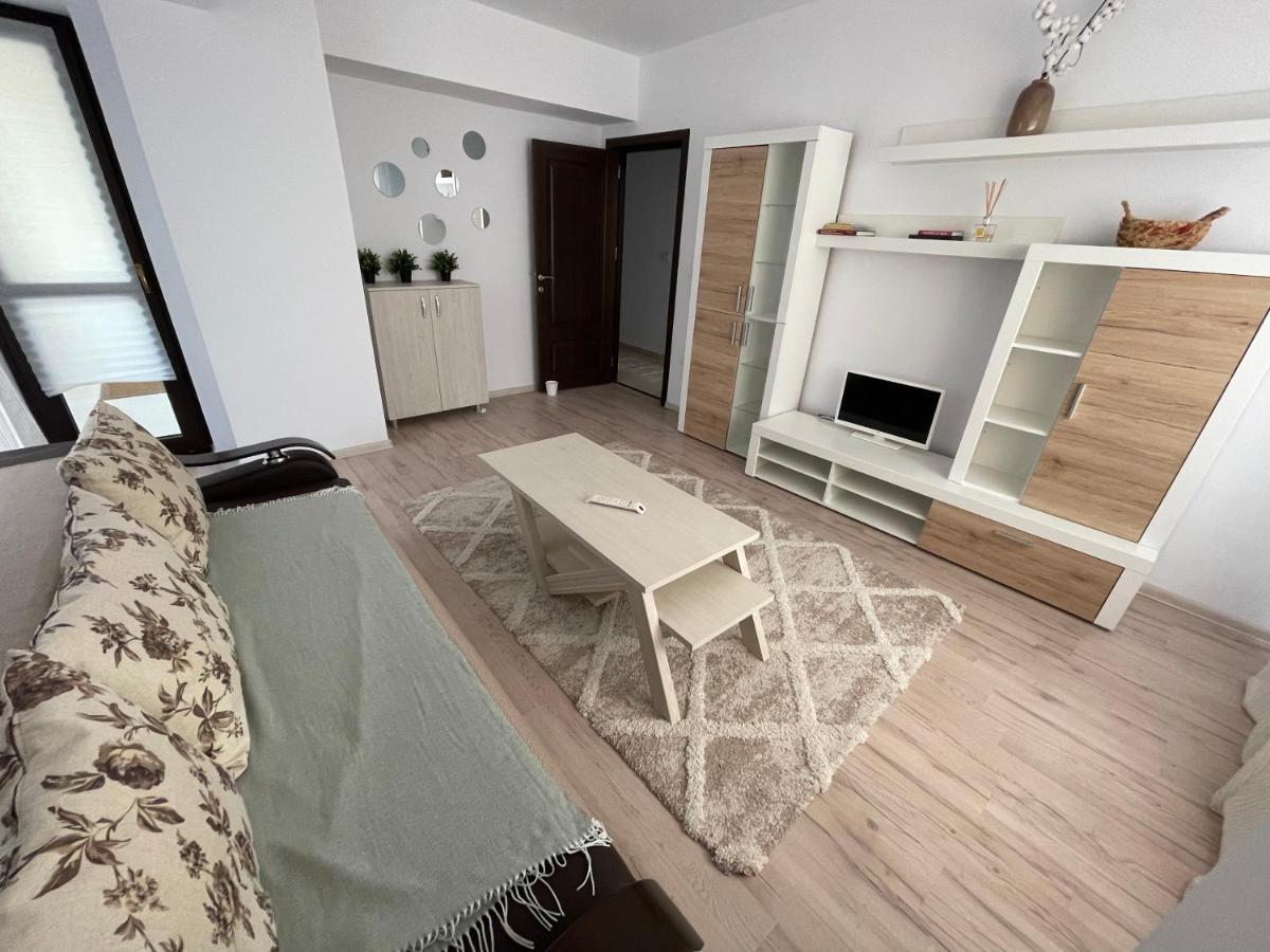 Apartament The Mirror - Quiet & Friendly Place In Copou Jassy Zewnętrze zdjęcie